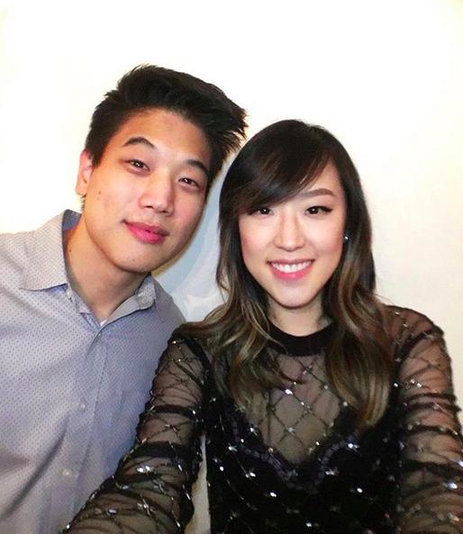 10 Foto Romantis Ki Hong Lee Minho Maze Runner & Istri, Adem!