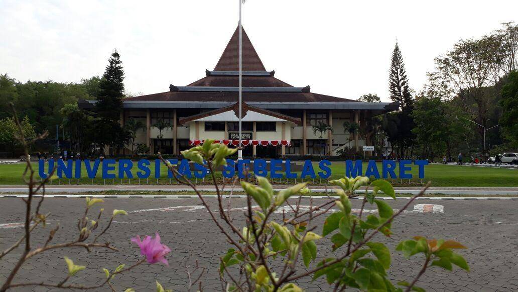 greencampus.uns.ac.id