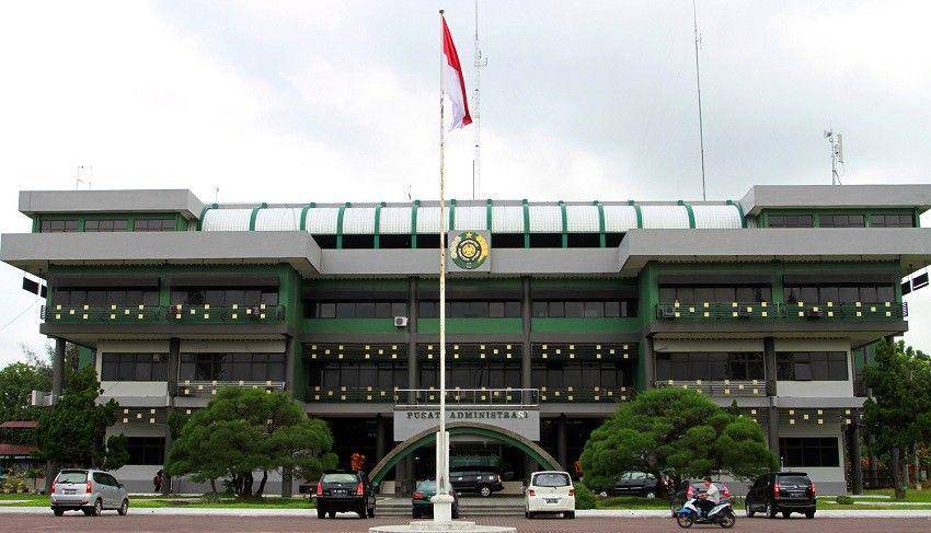universitaspendidikan.com