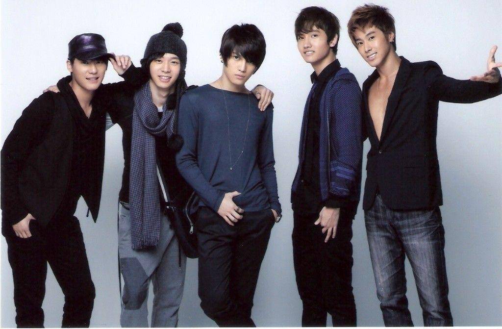 kpopwoorld.weebly.com