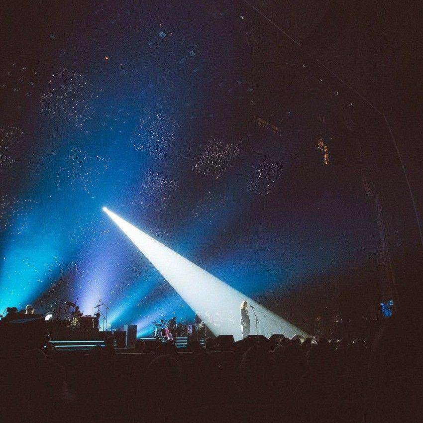 Twitter.com/lorde