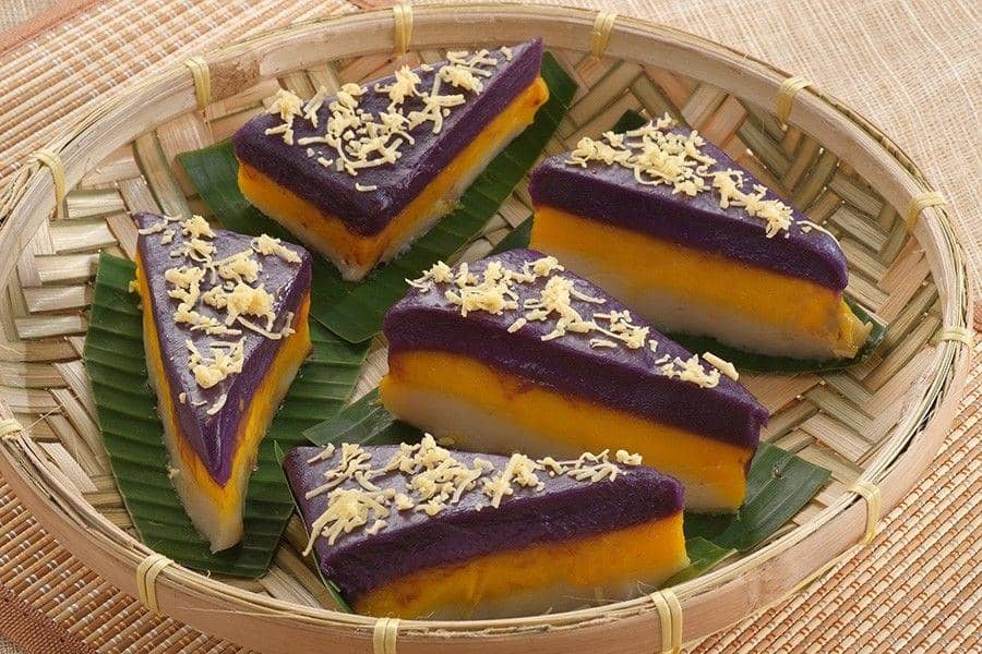 ophiasbreadandpastries.com