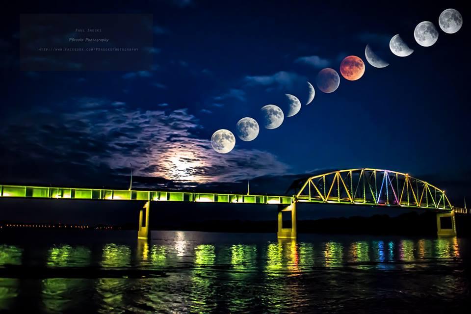Begini Cara Mudah Menikmati Super Blue Blood Moon Nanti Malam