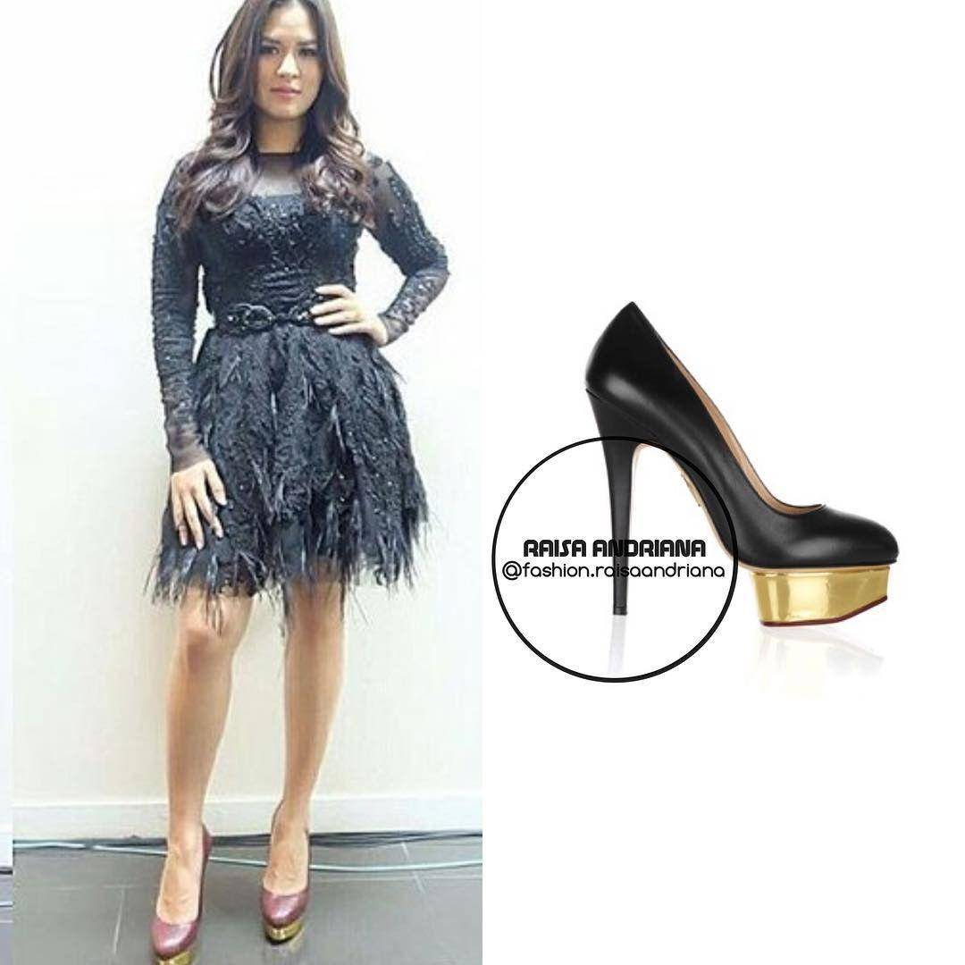 Instagram.com/fashion.raisaandriana