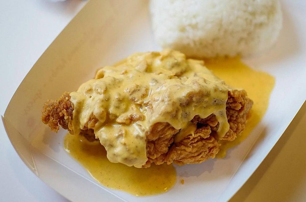 Kekinian, Salted Egg Chicken ala KFC Siap Jadi yang Terfavorit