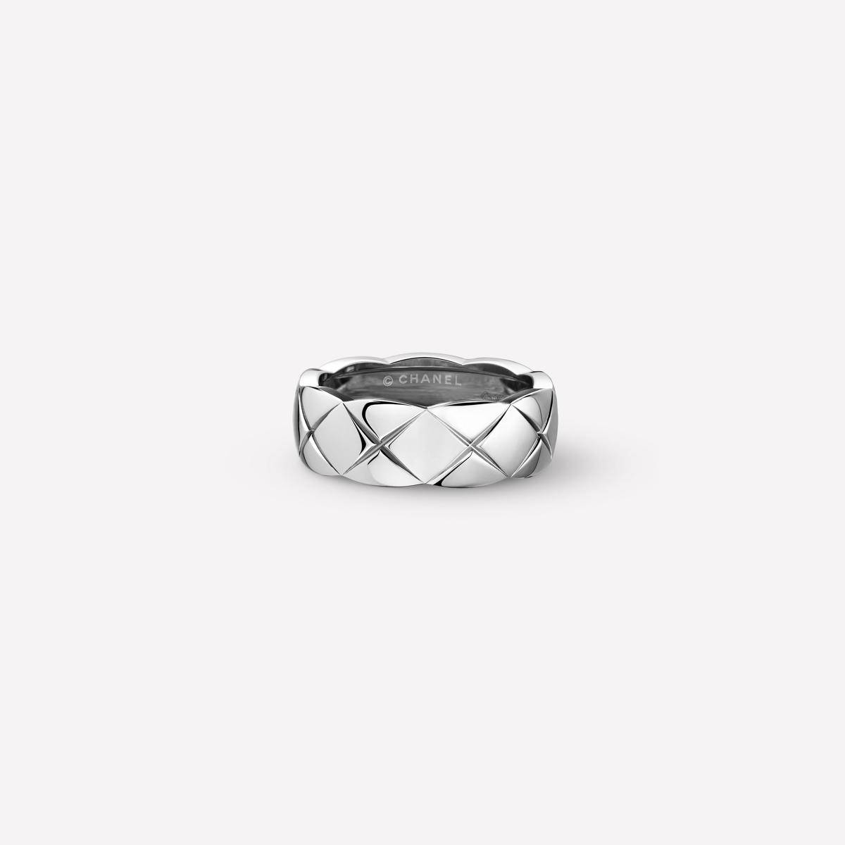 chanel.com