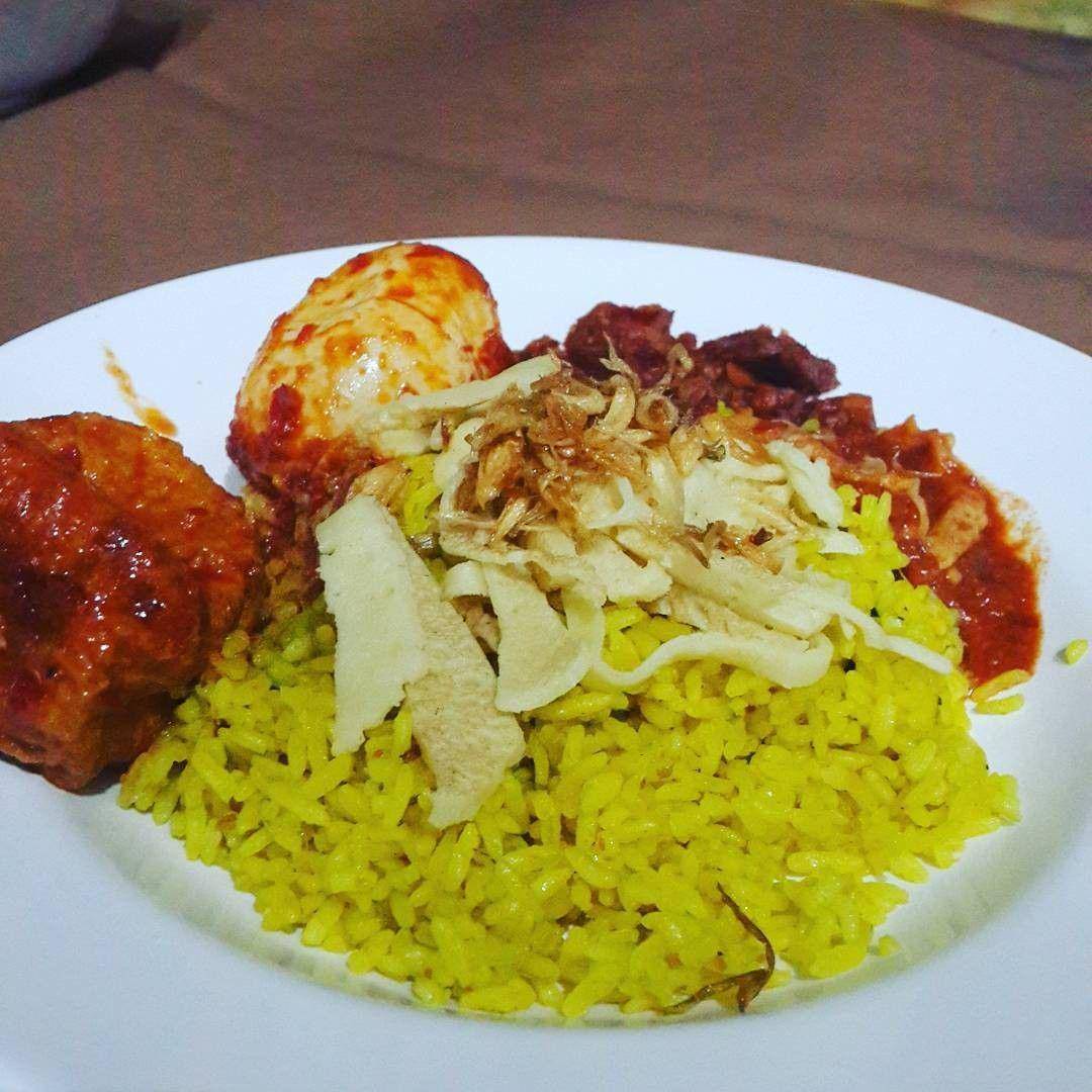 Instagram.com/rullynatalin