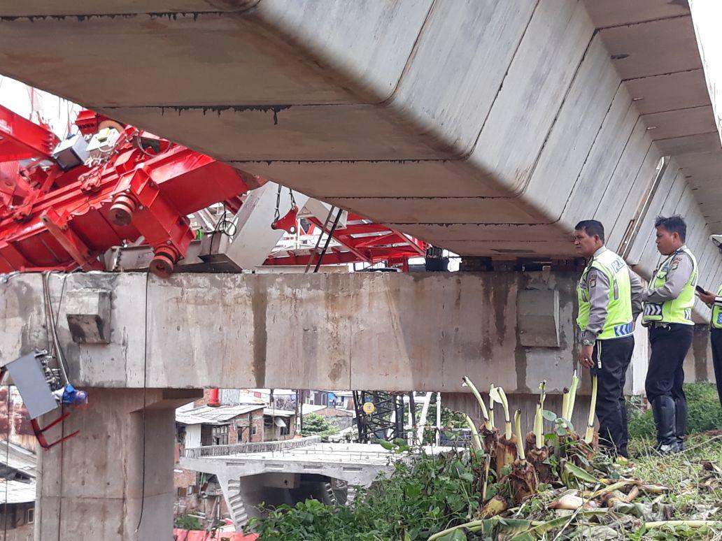 Polisi Periksa 6 Saksi terkait Kasus Crane Ambruk Proyek DDT di Matraman