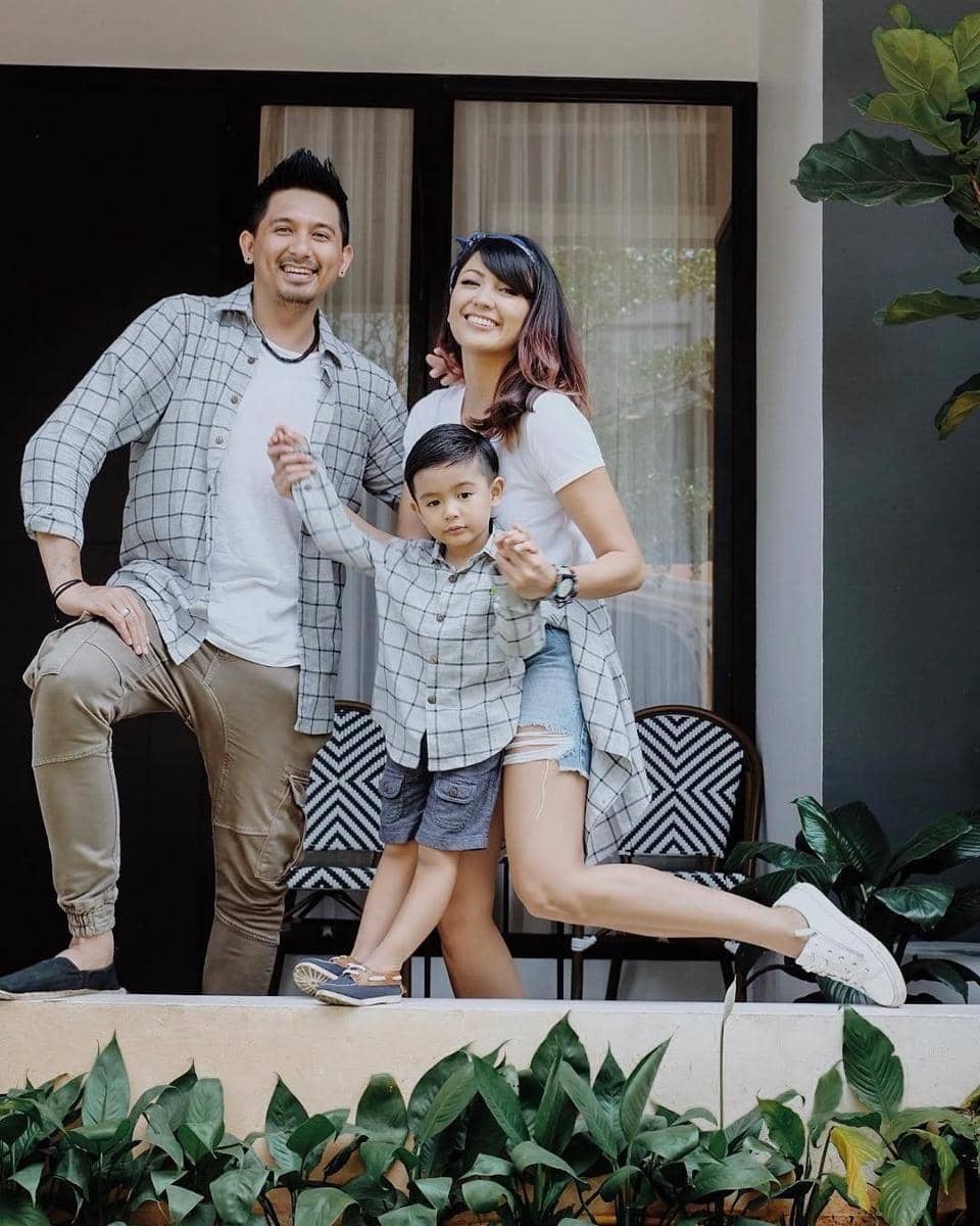 instagram.com/tail_wagging