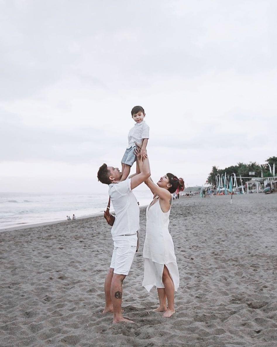 instagram.com/mrssharena