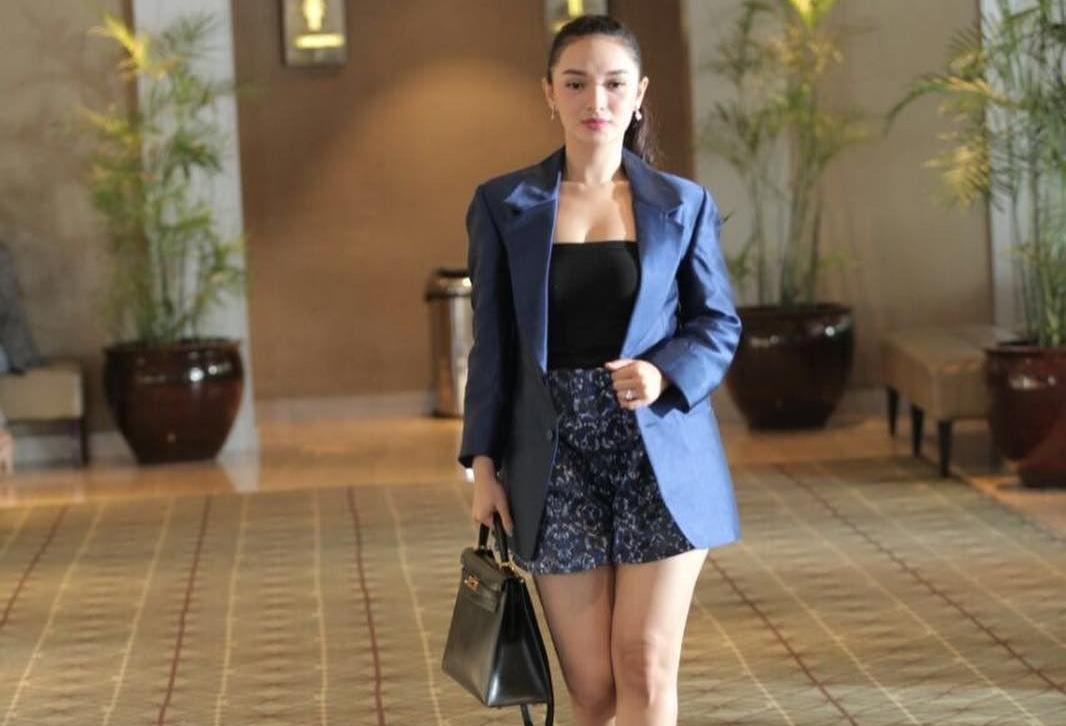 9 Koleksi Tas Mewah Zaskia Gotik, Ada yang Seharga Mobil!