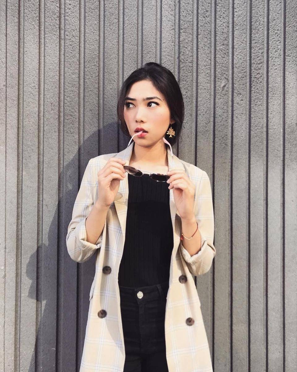Instagram.com/isyanasarasvati