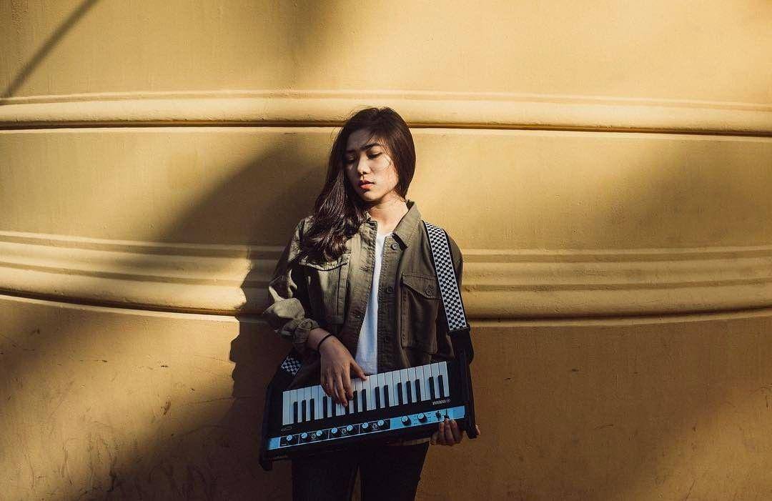 Instagram.com/isyanasarasvati