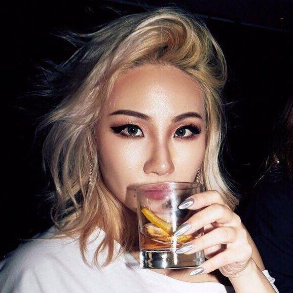 instagram.com/chaelincl