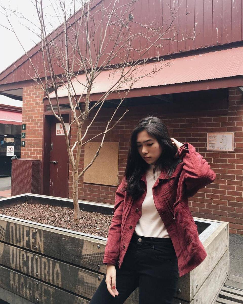 Instagram.com/isyanasarasvati