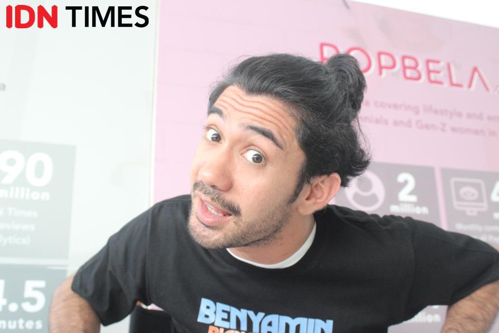 5 Fakta Reza Rahadian di Benyamin Biang Kerok, Jadi Pengki yang Unik