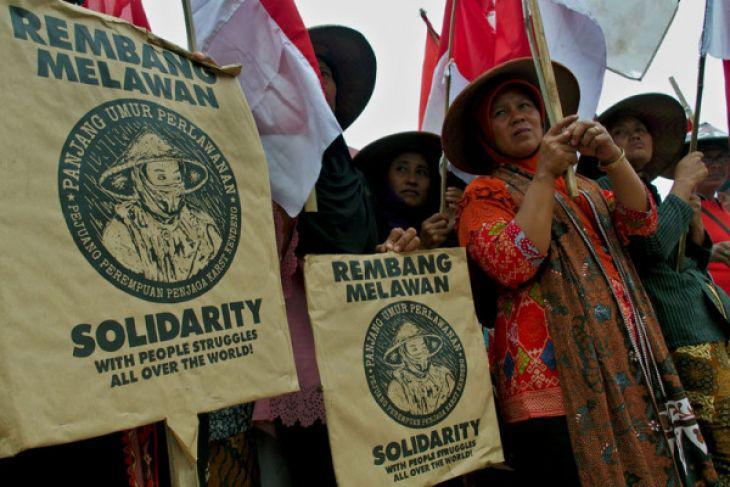 Anggap Pegunungan Kendeng 'Pusar' Pulau Jawa, Petani Minta Penambangan Dihentikan