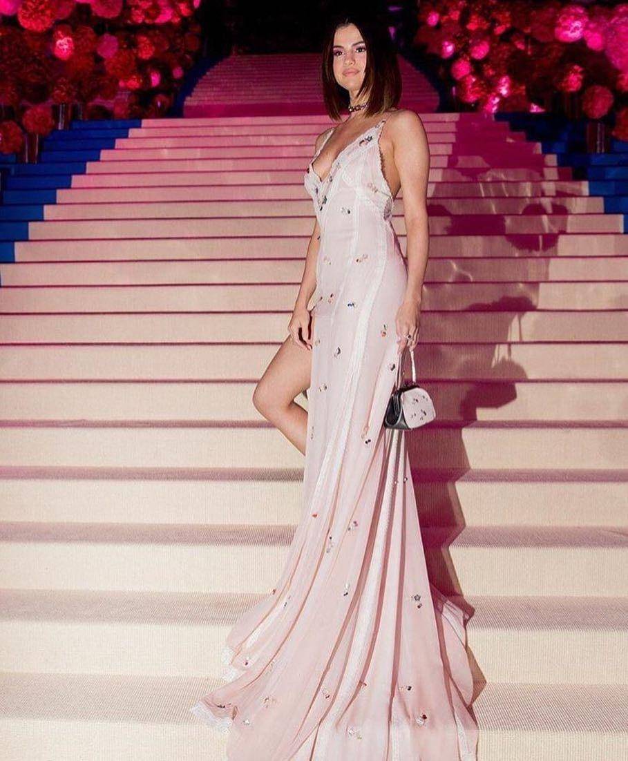instagram.com/selenagomez/