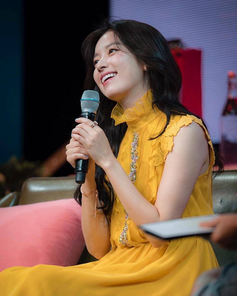 instagram.com/hanhyojoo222/