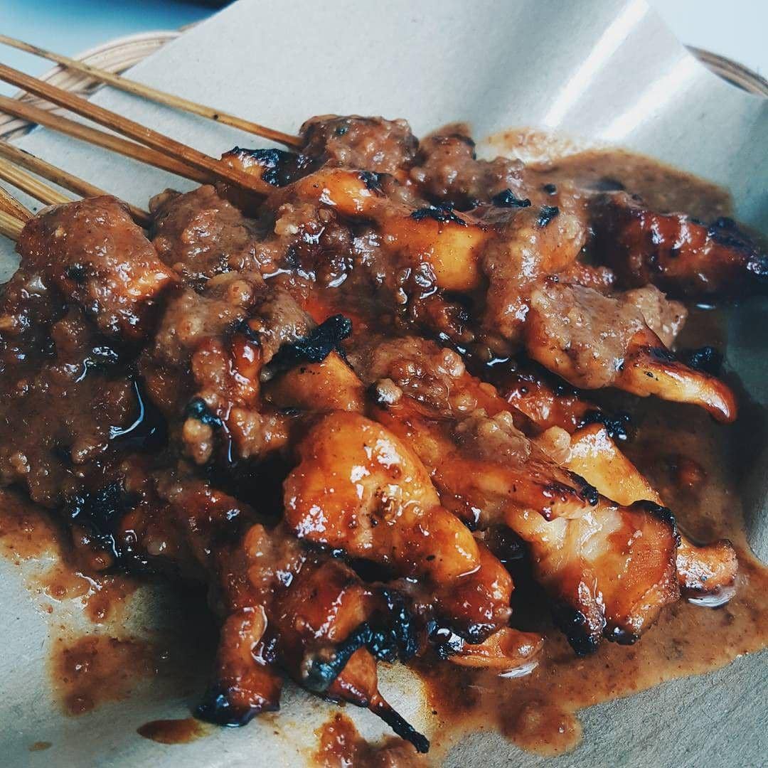 instagram.com/annicenathania_