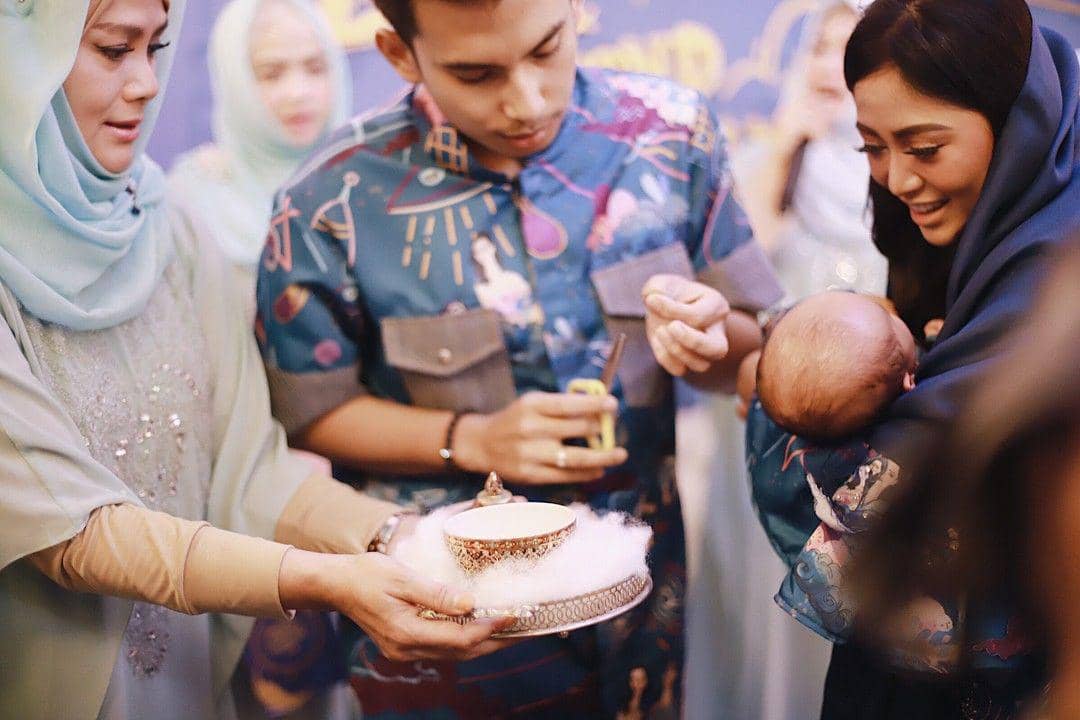 instagram.com/rachelvennya