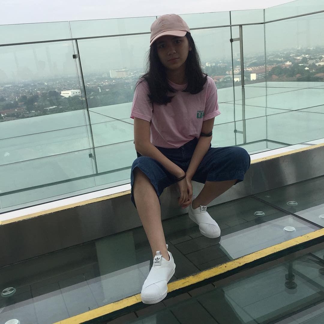 Instagram.com/ashzahrantiara