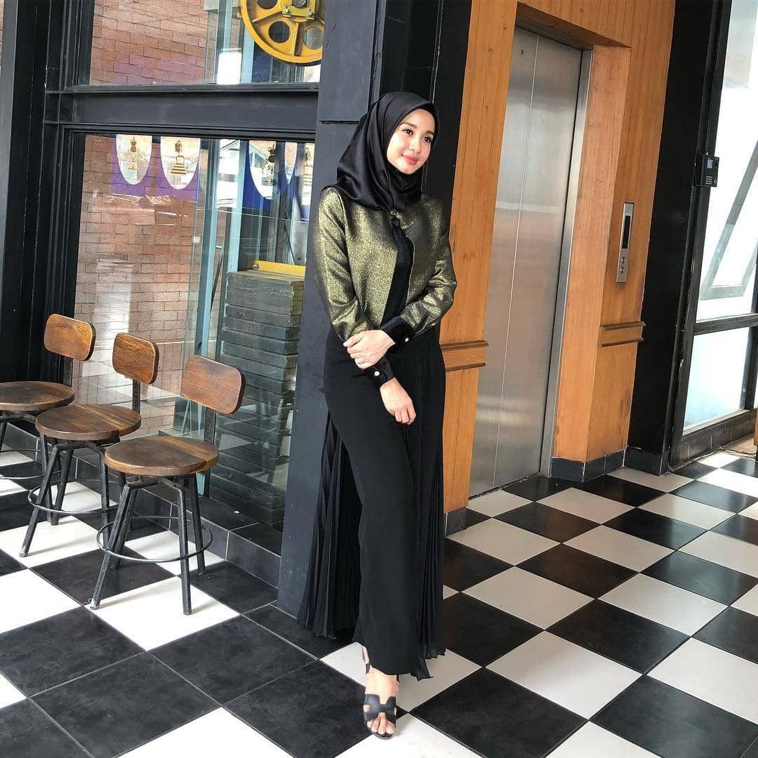 instagram.com/laudyacynthiabella/