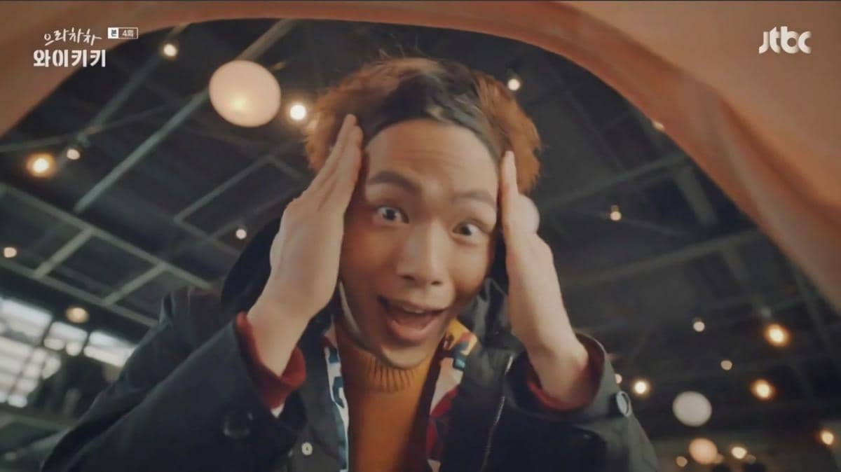 Bikin Iri! Cowok Humoris Rela Lakukan 7 Hal Ini Demi Pasangannya