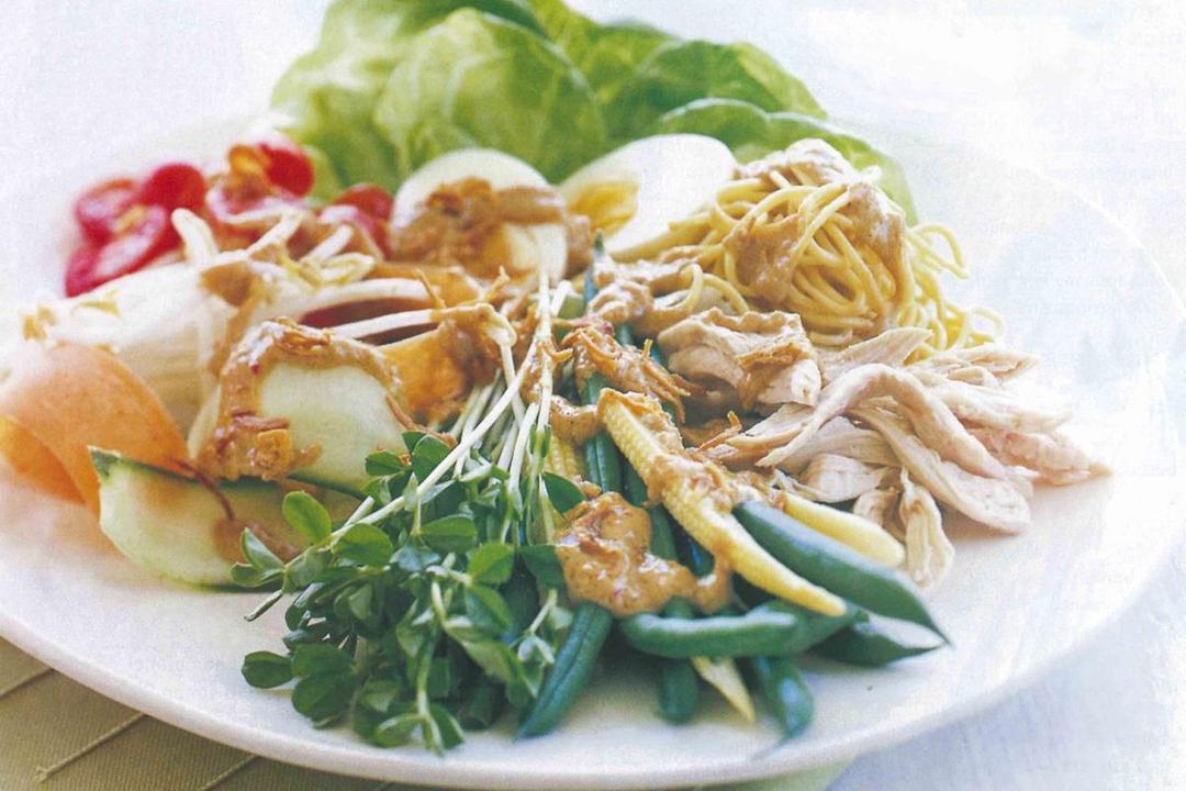 5 Makanan yang Paling Pas Disantap Pas Jam Makan Siang, Mana Andalanmu?