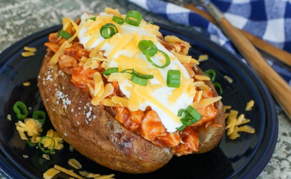 Cuma Pakai Microwave, Coba Masak 4 Resep Makanan Ini Yuk!
