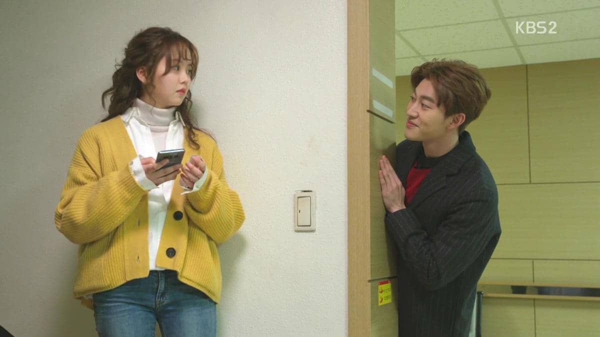 5 Hal yang Perlu Kamu Pahami Sebelum Pacaran Sama Cewek Introvert