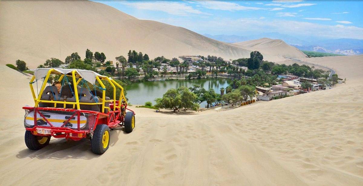 huacachina.com