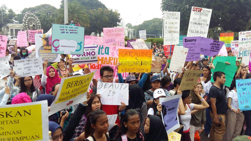 Ini Kata 3 Cowok Millennials yang Ikut Women's March Jakarta 2018