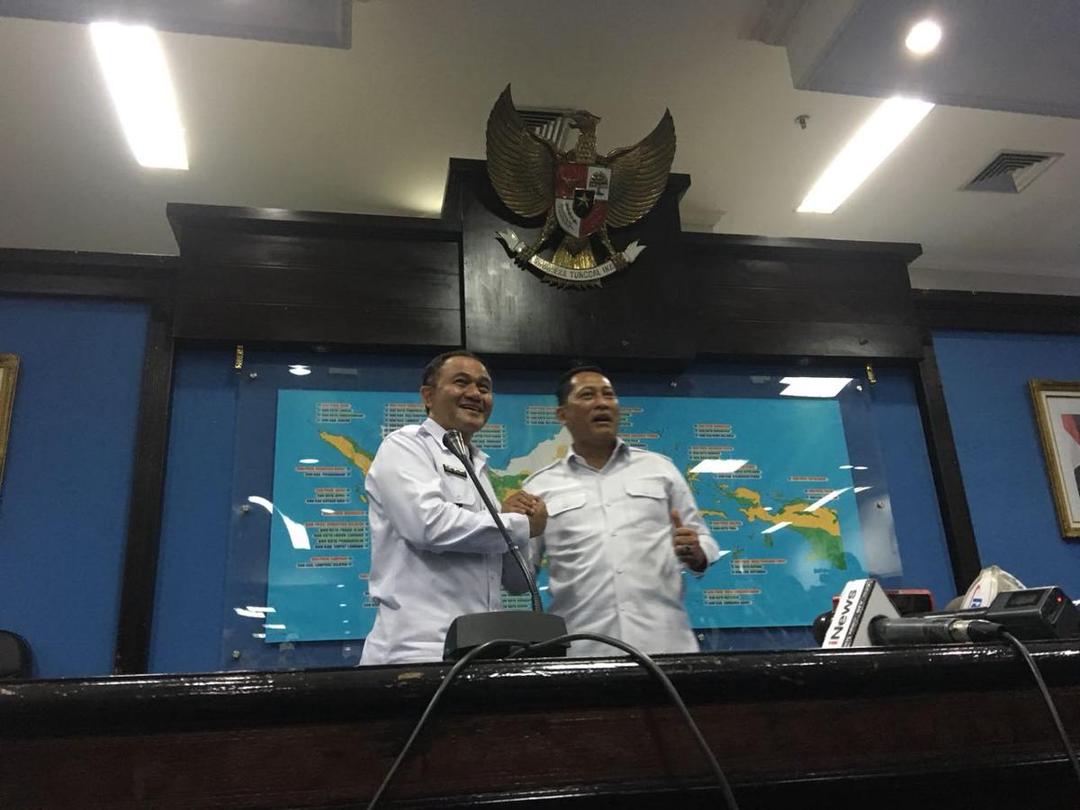 Buwas Resmi Memberikan Tongkat Estafet Kepempinan BNN pada Heru Winarko