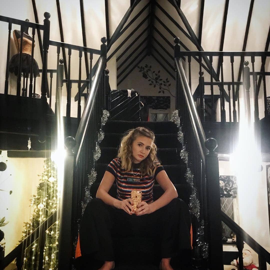 instagram.com/elizahbennett