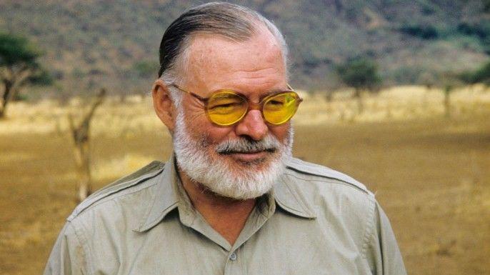 10 Kisah Hidup Ernest Hemingway, Penulis Cerdas yang Karyanya Mendunia