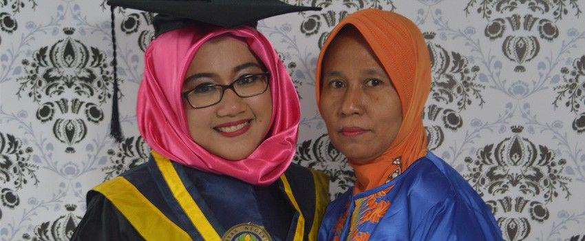 Pelajaran Hidup dari Seorang Malaikat Tanpa Sayap, Ibuku!