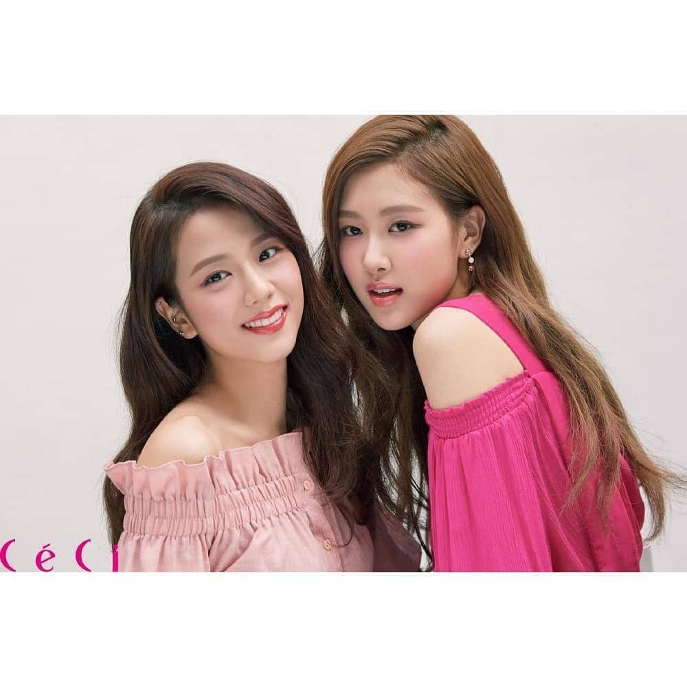 10 Momen Kompak Member Girlband KPop Ini Bak Adik Kakak, Gemes!