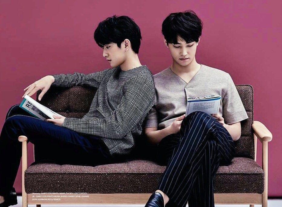 Ini Buku Favorit 7 Idol KPop Cowok yang Bisa Jadi Rekomendasi Bacaanmu