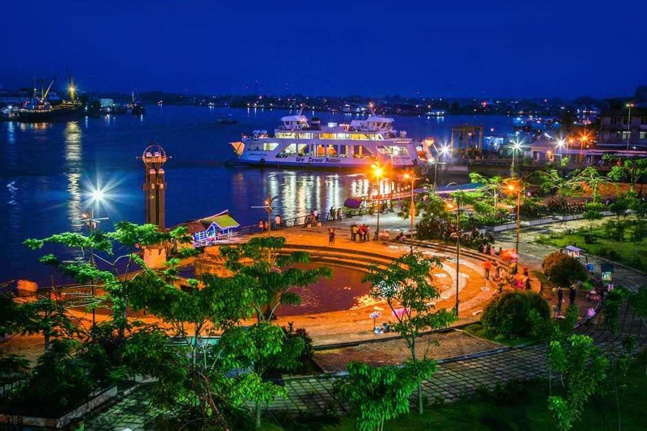 Mampir ke Kota Pontianak? Jangan Lupa Coba 8 Kuliner Top Ini!