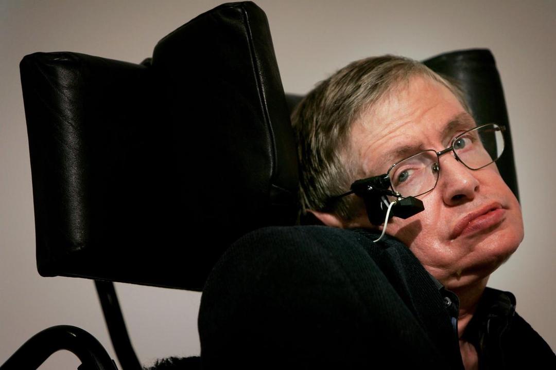 6 Kutipan Paling Fenomenal dari Stephen Hawking Semasa Hidupnya