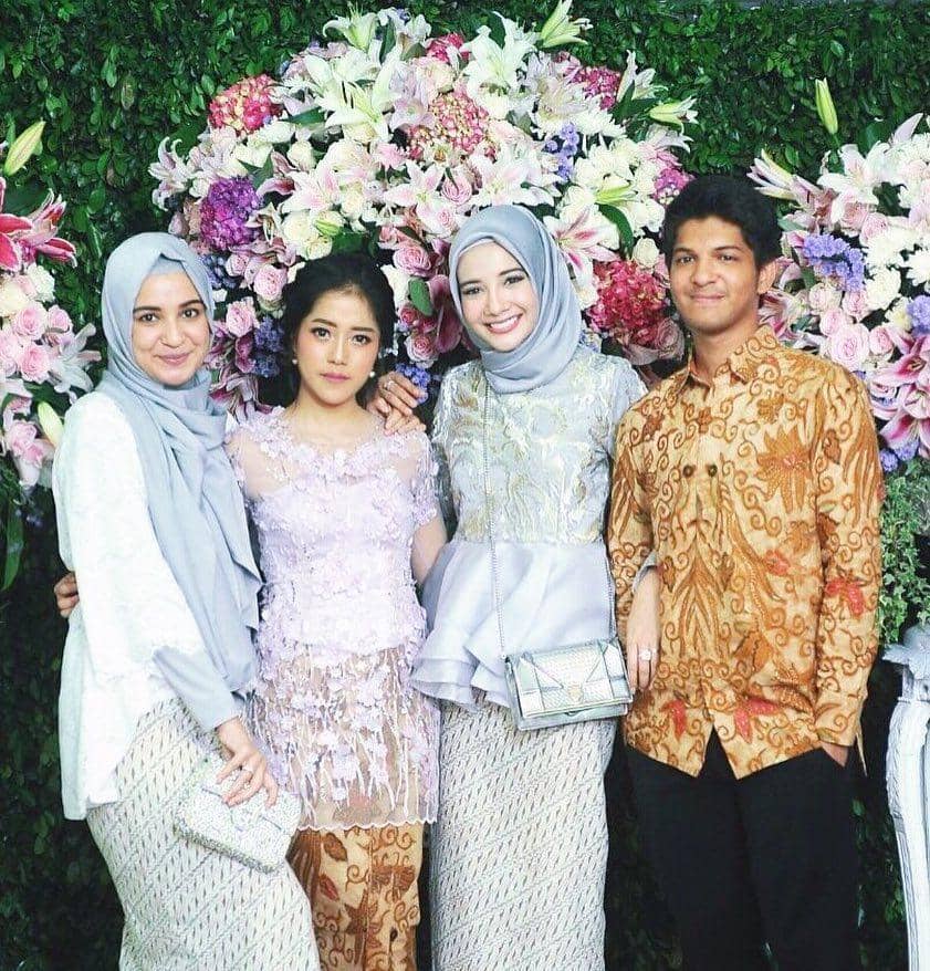 10 Potret Yofina, Adik Ipar Zaskia & Shireen Sungkar yang Curi Perhatian