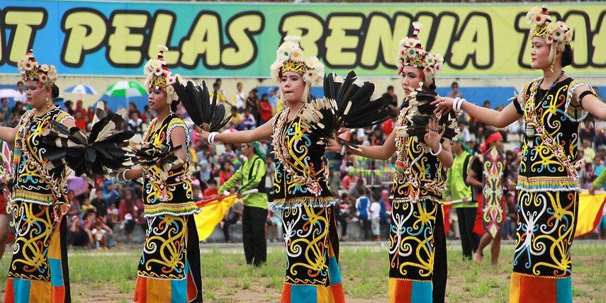 7 Festival Kebudayaan Unik Khas Indonesia yang Wajib Didatangi!