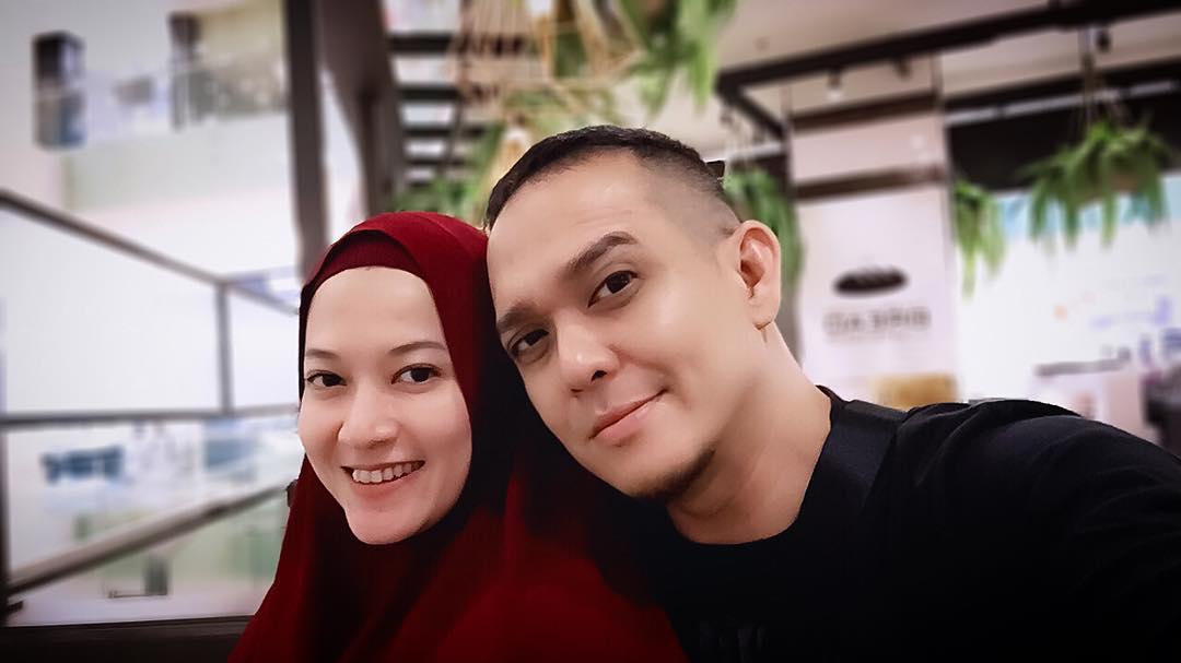 10 Potret Harmonis Keluarga Lyra Virna dan Fadlan, Manis Banget!