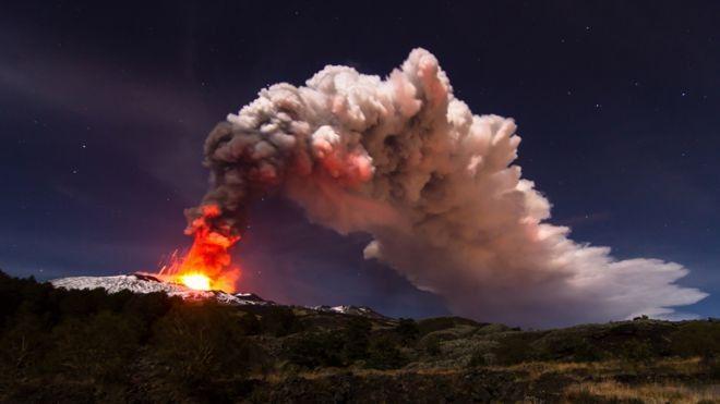 Waduh, Gunung Etna di Eropa Kemungkinan Longsor ke Laut