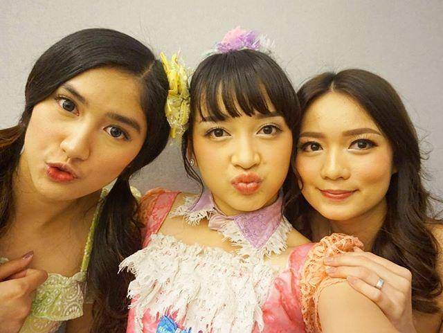 instagram.com/ochi24