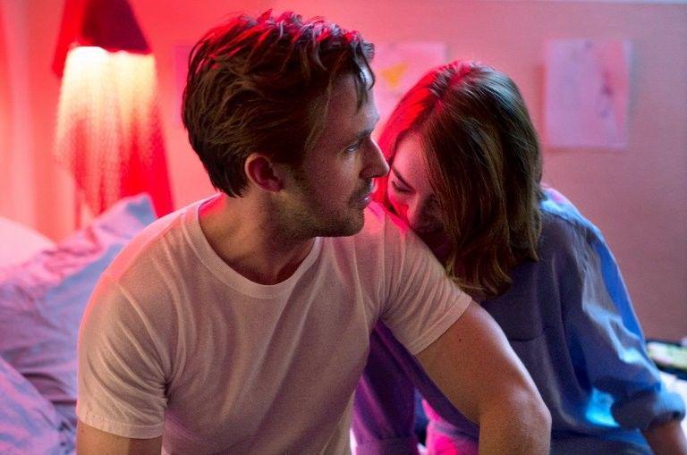 5 Film Percintaan yang Bapernya Realistis, Menohok Nih!