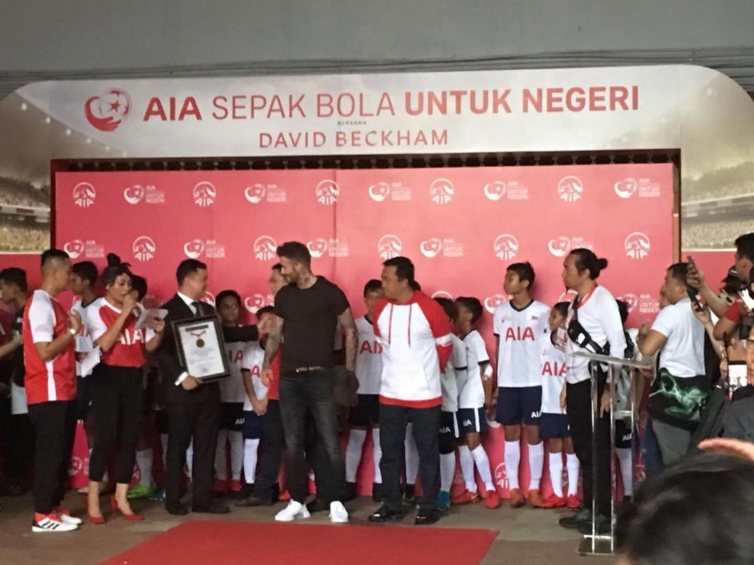 Kenangan Menpora Imam Nahrawi Makan Nasi Goreng Bareng David Beckham