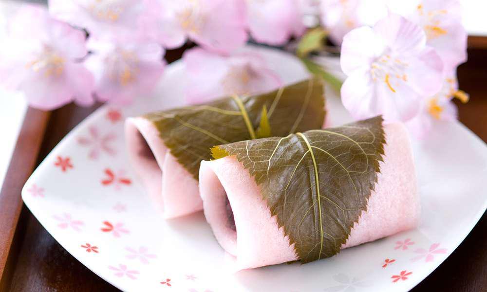 10 Makanan Khas Jepang dengan Komposisi Bunga Sakura, Bikin Mupeng!