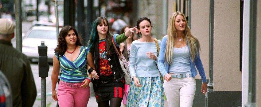 hellogiggles.com